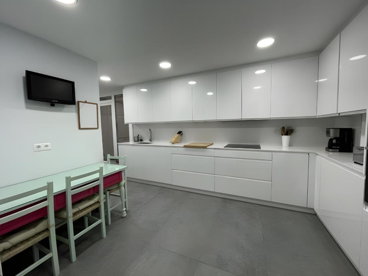 Amplio Y Moderno Piso De 4 Habitaciones Y Terraza Pontevedra Esterno foto