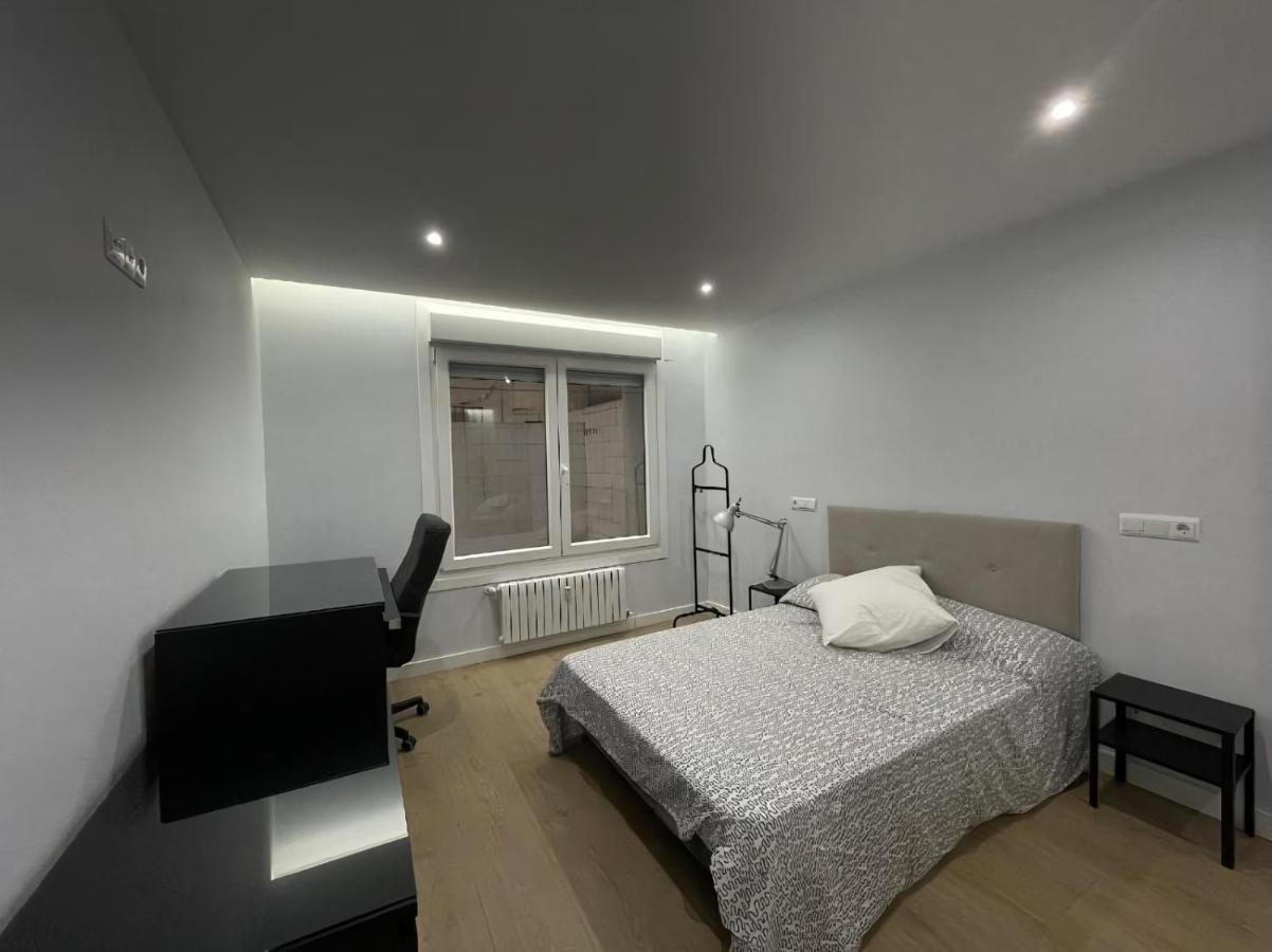 Amplio Y Moderno Piso De 4 Habitaciones Y Terraza Pontevedra Esterno foto