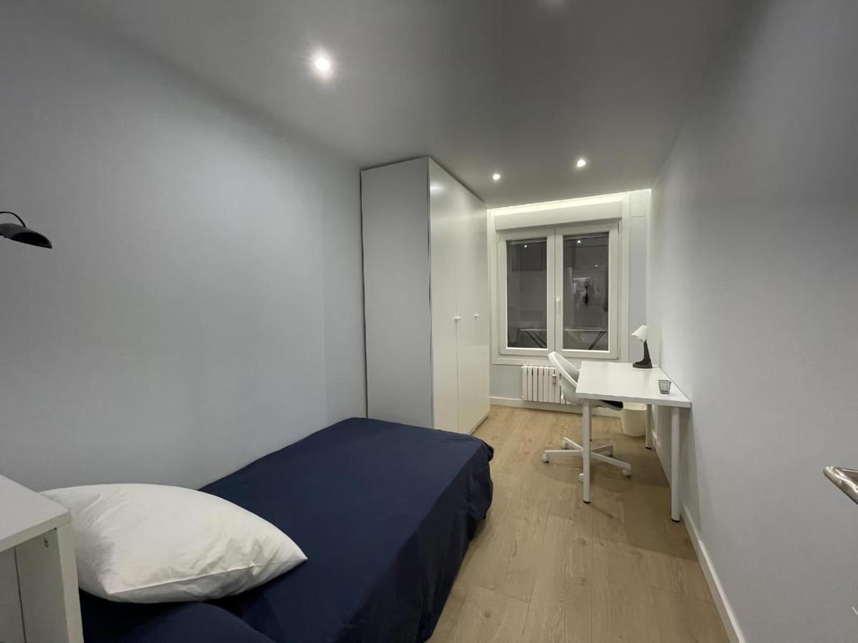 Amplio Y Moderno Piso De 4 Habitaciones Y Terraza Pontevedra Esterno foto